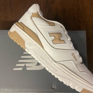 Women’s New Balance 550 Beige and White